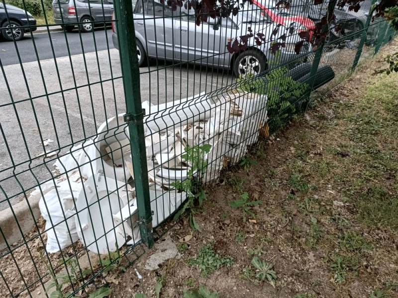 Dépôt sauvage, Rue Fernand Léger, Villejuif