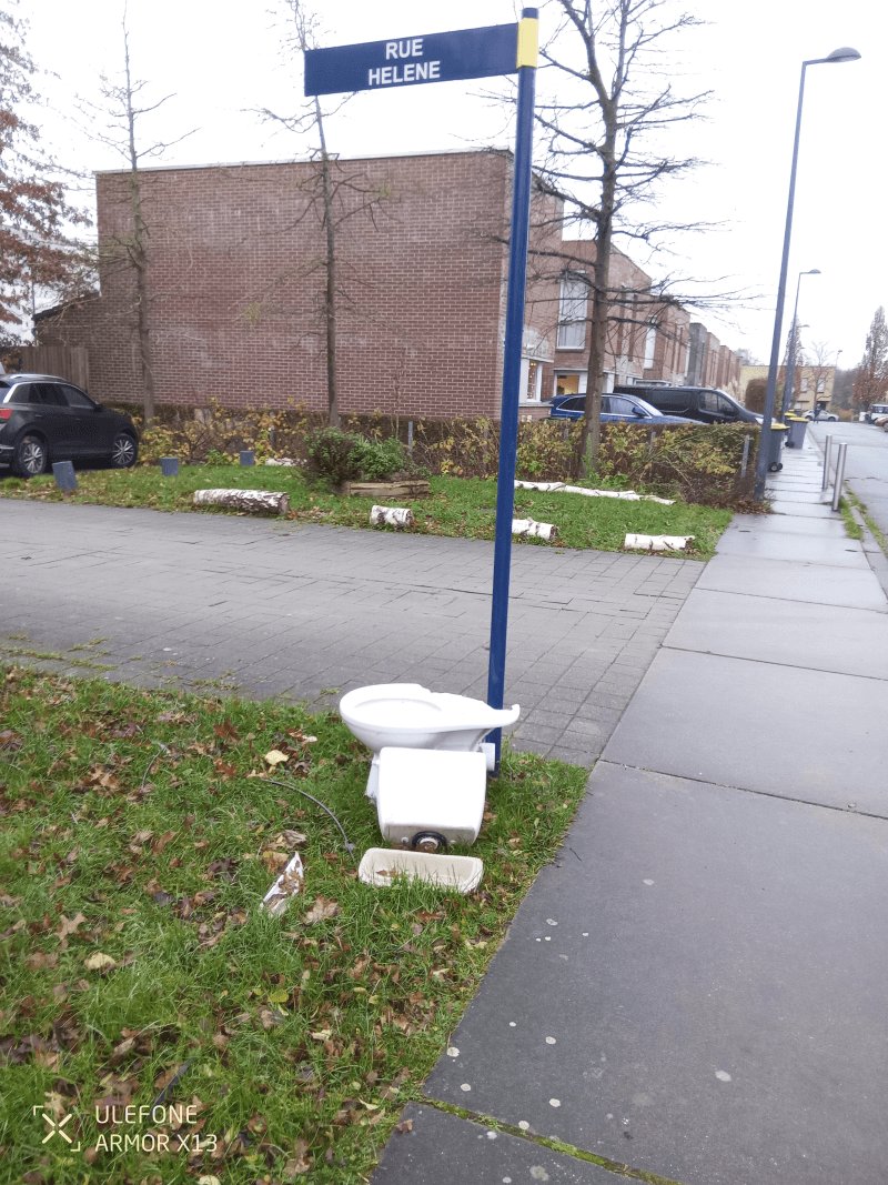 Dépôt sauvage, Rue Hélène, Villeneuve-d'Ascq