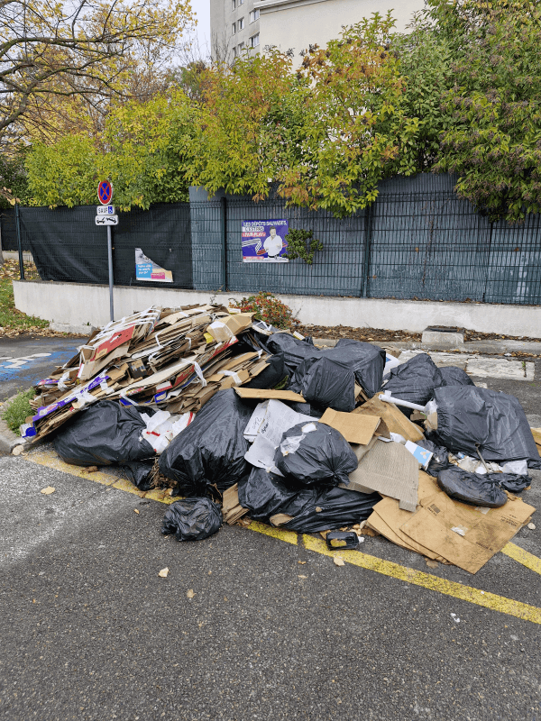 Signalement à Villepinte