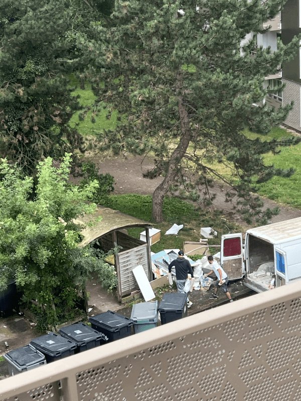 Dépôt sauvage, Rue des Acacias, Villiers-sur-Marne
