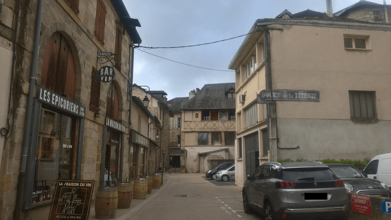 Rue des Carbonnières