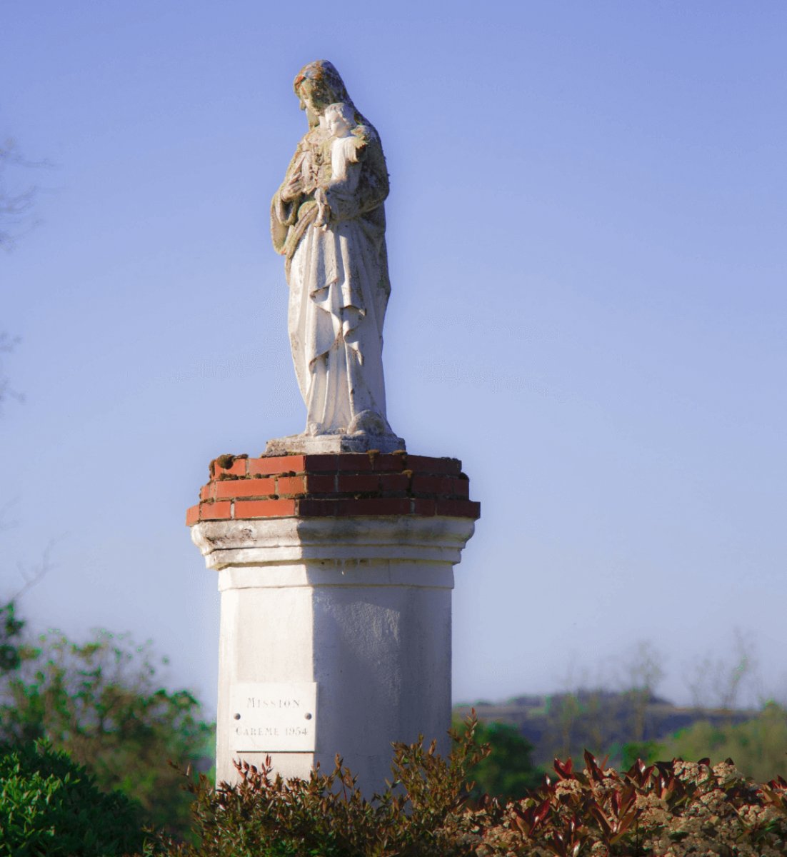 La vierge à Merles, Merles