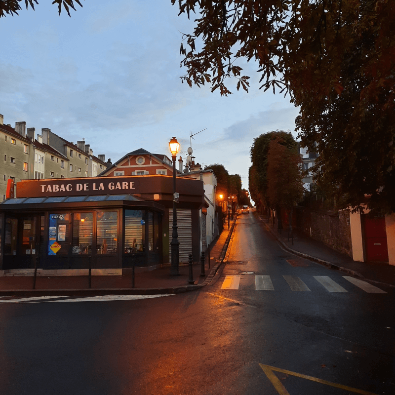 Avenue Charles De Gaulle (Groupe Scolaire Jean Moulin)